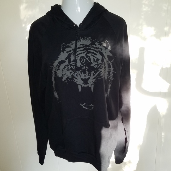 SOLD - LAST ONE - Glow in the dark Tiger hoodie! - Picture 2 of 5